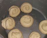 A picture of step 3 of Soft layered Chapati.