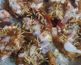 आलू टिकिया चाट (Aloo tikiya chaat recipe in hindi) रेसिपी चरण 5 फोटो