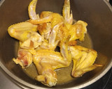 Foto del paso 2 de la receta: Arroz con alitas de pollo