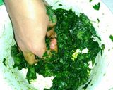 Foto langkah ke 2 dari resep Es cincau hijau suegerr handmade.