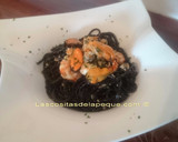 Foto del paso 1 de la receta: Espaguetis al nero di sepia con mejillones y gambones