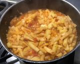 Une image de l'étape 13 de Gratin de pommes de terre, navets et panais à la tomate et lard.
