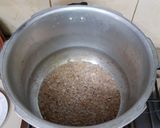 A picture of step 2 of Aalu gosht (mutton/beef).