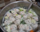 Foto langkah ke 5 dari resep Sup Baso Lohoa.