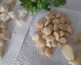 Foto del paso 4 de la receta: Alcachofas en salsa de almendras