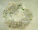 魩仔魚炒花生的食譜步驟3照片