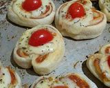 Foto del paso 7 de la receta: Palmeritas de jamón y queso