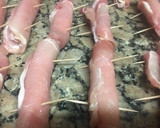 Foto del paso 3 de la receta: Filetes de lomo rellenos de jamón y queso con salsa ‘pimienta’