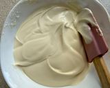 عکس مرحله 4 از دستور چیز کیک سن سباستین (چیزکیک سوخته)
