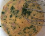 Foto langkah ke 2 dari resep Spinach Omelette.