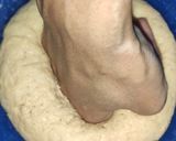 "चिझी बर्स्ट पिझ्झा" रेसिपी स्टेप 5 फोटो