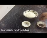 A picture of step 2 of Zinger burger recipe restaurant style.