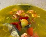 Foto langkah ke 4 dari resep Sop Ikan Tuna.