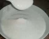 صورة لخطوة 2 من وصفة مايونيز المطاعم بالجبن وثوم