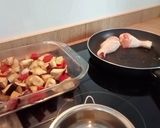Foto del paso 2 de la receta: Jamoncitos de pollo con verduras al horno