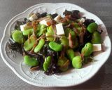 Foto del paso 2 de la receta: Ensalada de charqui con habas