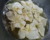 Foto langkah ke 8 dari resep Pangsit goreng isi ayam + cara bikin kulit pangsit.