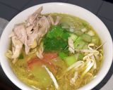 Foto langkah ke 6 dari resep Soto Ayam Bumbu Kuning.