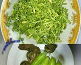 Foto langkah ke 1 dari resep Tumis Bunga Pepaya.