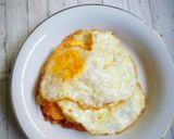 Foto langkah ke 1 dari resep Telor Ceplok Saus Inggris.