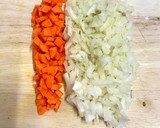 Foto del paso 1 de la receta: Dados de ternera con champiñones y puré de patatas ("Estilo fricandó")