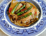 Foto del paso 10 de la receta: Contramuslos de pollo con espárragos