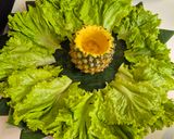 Foto langkah ke 4 dari resep Veggie & Tropical Fruit Salad.
