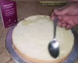 A picture of step 2 of 3 pounds fresh pineapple cake.