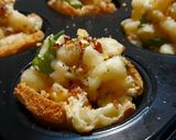 A picture of step 14 of Mac and Cheese Cups | Baked Mac and Cheese Bread Basket |.