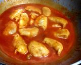 ডেভিল চিকেন চিলি গ্রেভি মোমো(Devil Chicken chilli gravy momo recipe in Bengali) রেসিপির ধাপ 8 ছবি