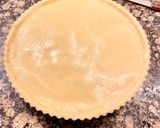 A picture of step 9 of Cake Filled with Special Christmas Cream.