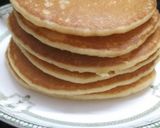 A picture of step 5 of Pancakes.