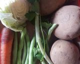 Foto langkah ke 1 dari resep Sayur sop sederhana.