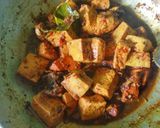 Foto langkah ke 5 dari resep Ayam dan Tahu bumbu kluak.