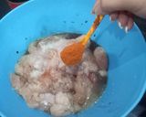 A picture of step 2 of Zinger burger.