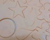 Hình bước làm 6 của món Icing cookies cho mùa Halloween