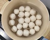 Foto langkah ke 1 dari resep Fish Ball Soup.