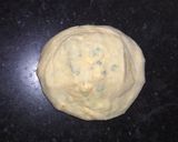 A picture of step 6 of Green Garlic And Paneer Paratha.