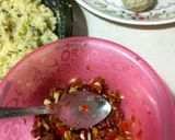 A picture of step 2 of Pan Coconut Modak.