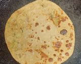A picture of step 5 of Aloo Paratha.