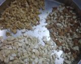 A picture of step 1 of Dry fruits chocolate.