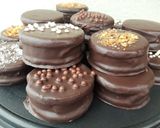 Foto del paso 7 de la receta: Alfajores de Chocolate By Gaby