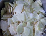 Foto del paso 7 de la receta: Tortilla de patatas con echalotes francesas confitadas