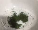 A picture of step 1 of Spinach dates balls.