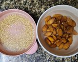 Hình bước làm 1 của món Sữa đậu phộng rang + ý dĩ + hạnh nhân 🥜🥜🥜🫘