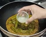A picture of step 6 of Green Chilli Masala.