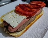 Foto del paso 2 de la receta: PERRO🌭HAMBURGUESA🍔con Chorizo Español...!