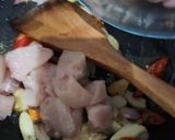 Foto langkah ke 2 dari resep Ayam Bunga Bawang.