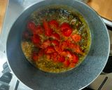 Foto del passaggio 2 della ricetta Vellutata di ceci con tortellini a modo mio