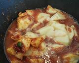 Foto del paso 9 de la receta: Patatas con sepia y gambas